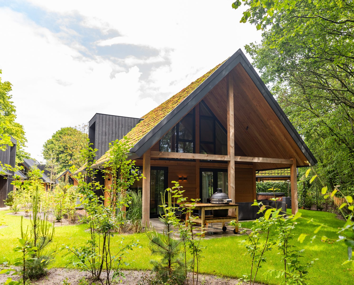 Bos Villa met Hottub & Sauna